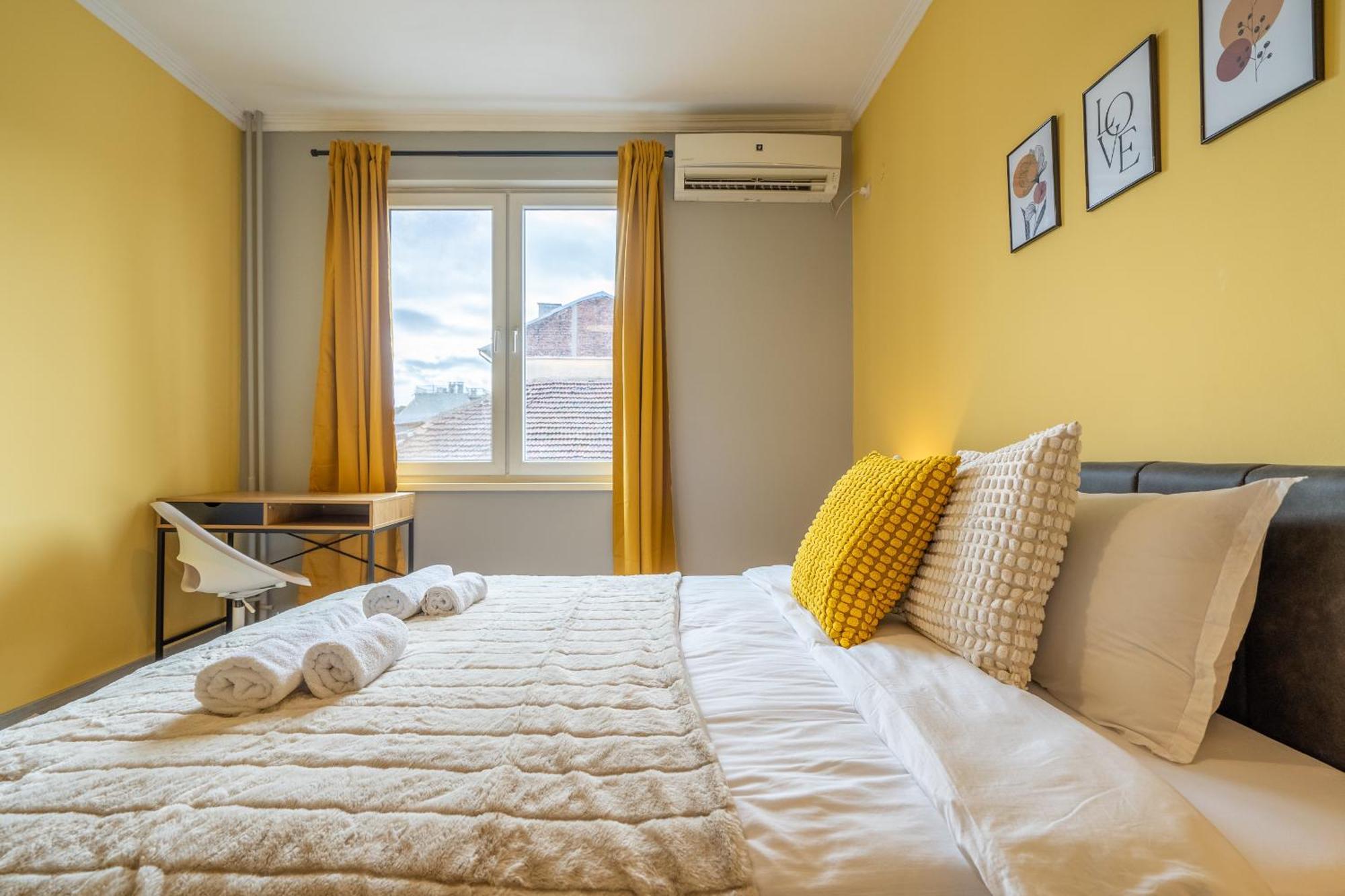 Golden Glow Residence Софія Екстер'єр фото