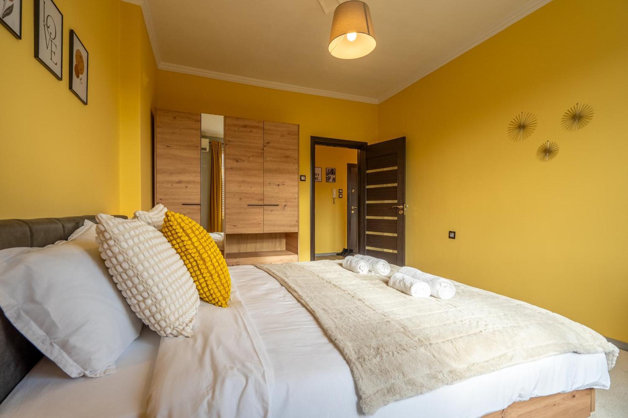 Golden Glow Residence Софія Екстер'єр фото